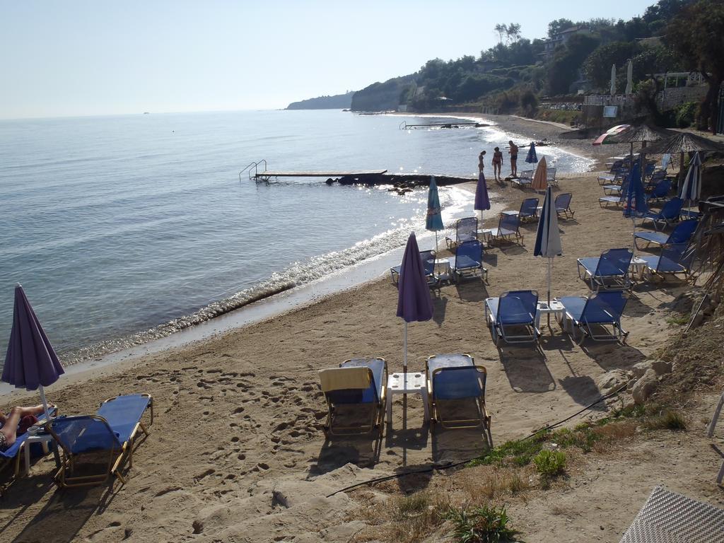 Loukas Apartments On The Waves ตรากากิ ห้อง รูปภาพ
